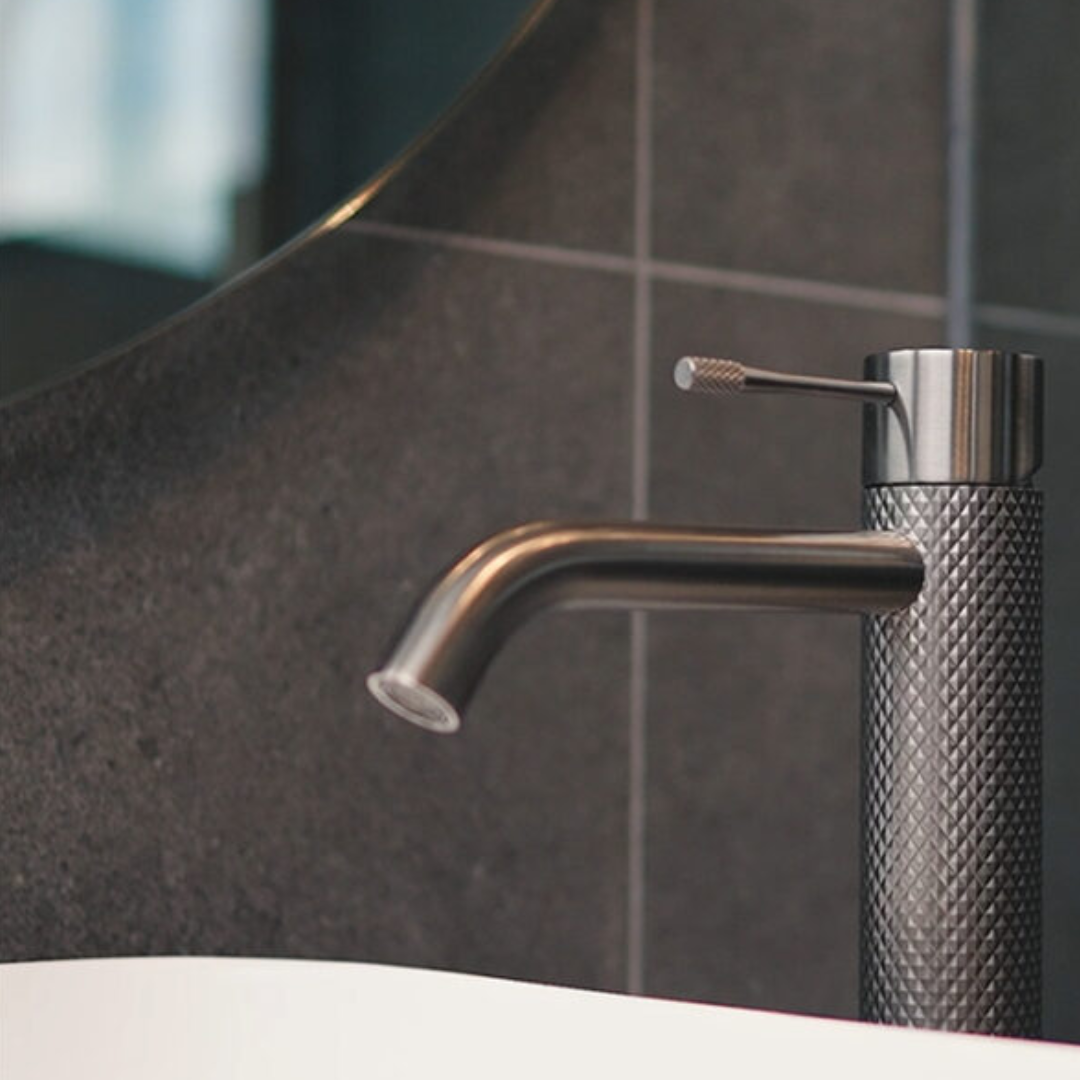 Hoge wastafelkraan Valencia - 1-Gats - Graphite