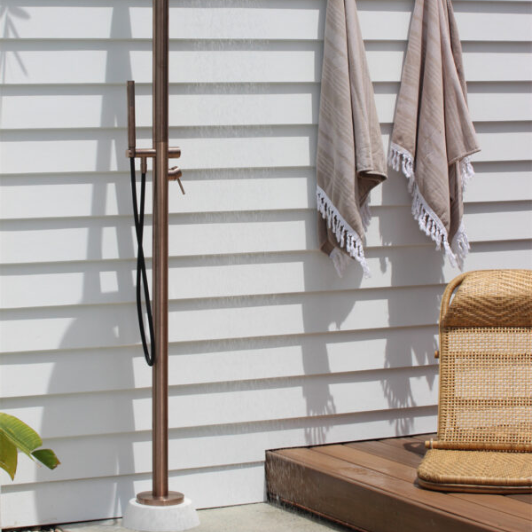 Buitendoucheset Capri – Vrijstaand – Regendouche & Staafhanddouche - Brushed bronze